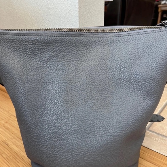 Coach 1941 Border Tea Rose Rivet Leather Duffle Bag - Picture 2 of 12